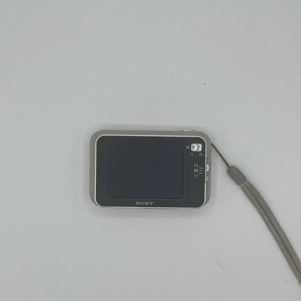 Sony Cyber-shot DSC-N2 10.1MP 3x Optical Zoom CCD Digital Camera - PARTS ONLY